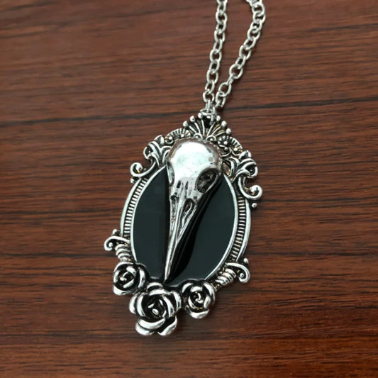 Gothic Raven Skull Necklace – Black Rose Pendant